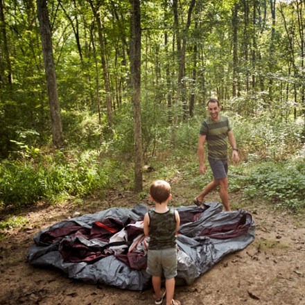 Skylodge 8-Person Instant Camping Tent
