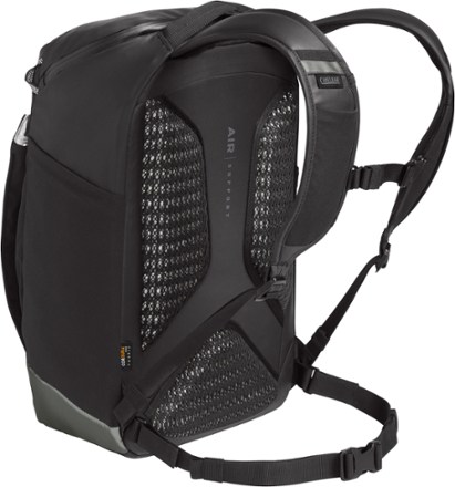 M.U.L.E. Commute 22 Hydration Pack - Men's