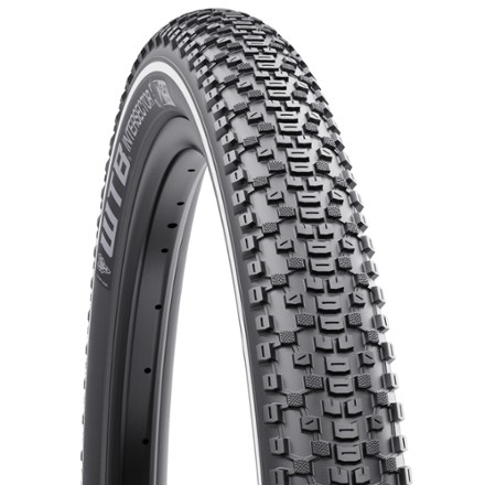 Intersector Tire