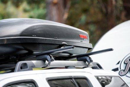 SkyBox 16 Carbonite Cargo Roof Box
