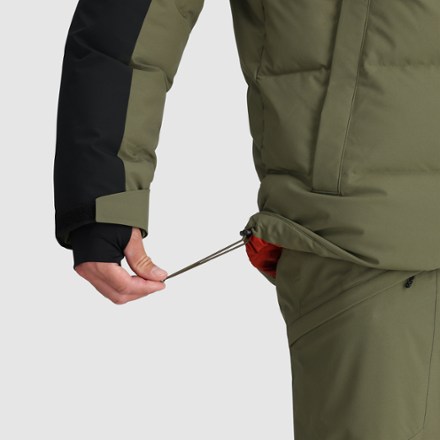 Snowcrew Down Jacket - Men's