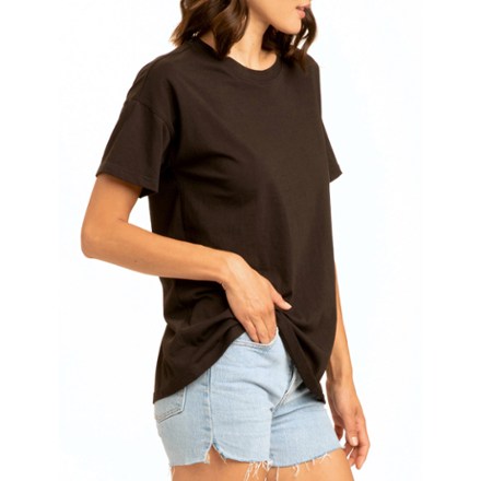 Andie Comfy Boyfriend T-Shirt - Women's
