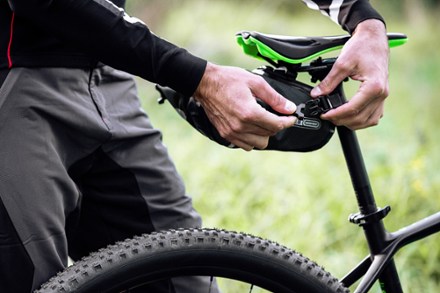 Saddle-Bag - 4.1 Liters