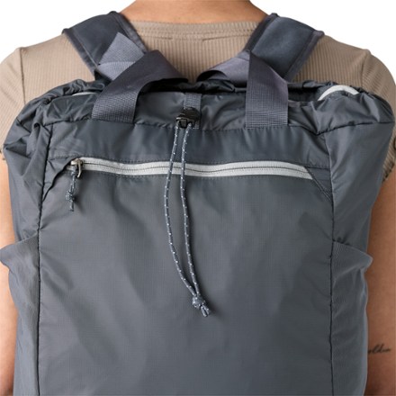 Terravia Tote Pack 24 L