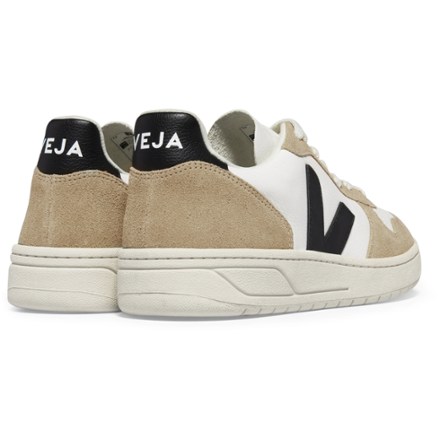 V-10 Leather Shoes - Men's