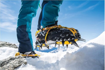 G12 New-Matic EVO Crampons