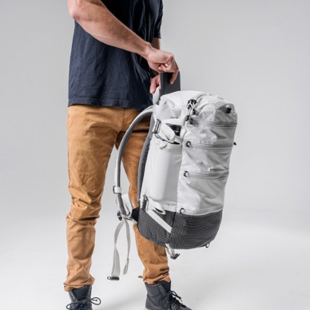 SEG28 Travel Pack