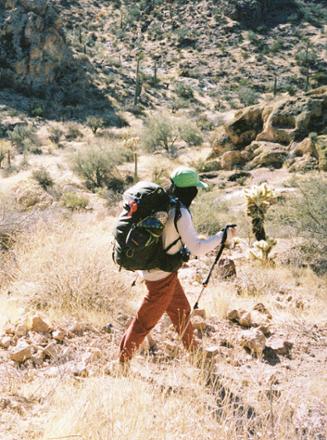 Traverse 60 Pack - Women's