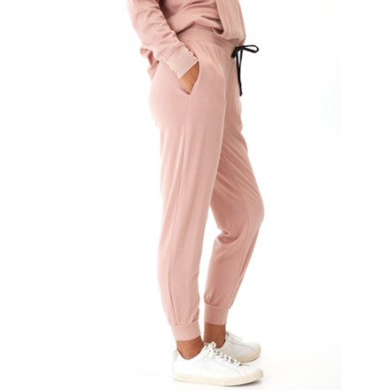 Connie Feather Fleece Joggers - Women's