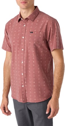 TRVLR UPF Traverse Standard Shirt - Men's