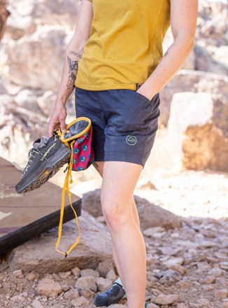 Roots Shorts - Women's