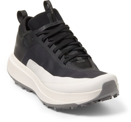 Sylan GTX Trail-Running Shoes - Men's