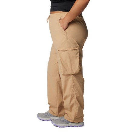 Boundless Trek Cargo Pants - Women's