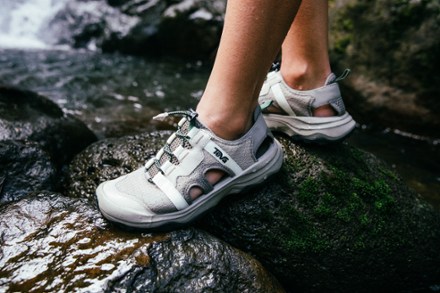 Outflow CT Sandals - Women's