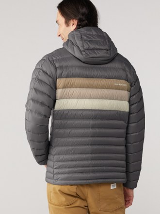 Fuego Hooded Down Jacket - Men's