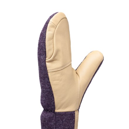 Flurry Solstice Mittens