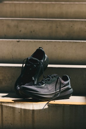 FWD VIA Road-Running Shoes - Men's