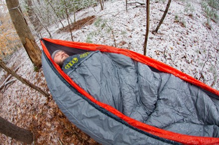 Vesta Hammock Top Quilt