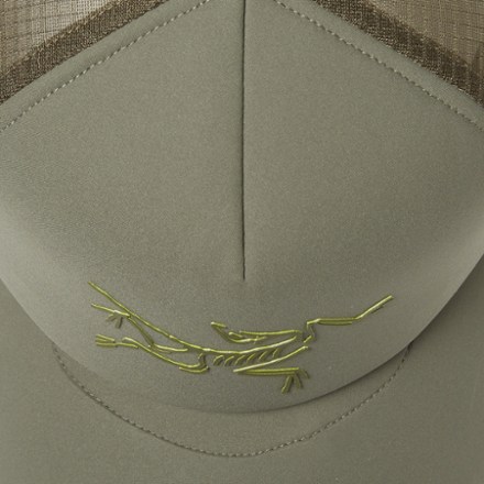 Bird Curved Trucker Hat