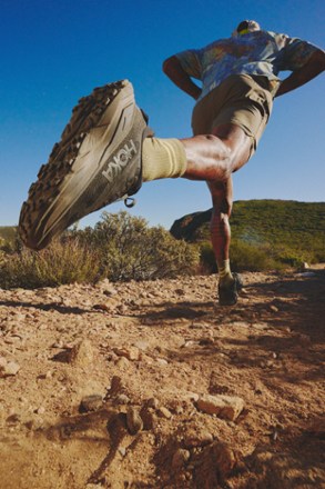 Challenger 8 Trail-Running Shoes - Men's