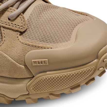 U MTE Crestline ADV GORE-TEX Hiking Boots - Men's