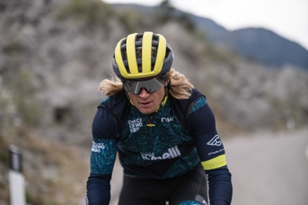 Network MIPS High-Viz Bike Helmet