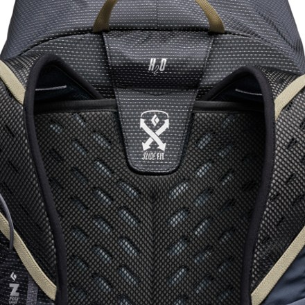 Trail Vista 28 Pack