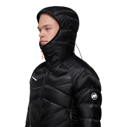 Taiss Hooded Down Jacket - Men's