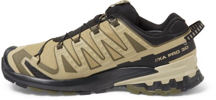 XA Pro 3D V9 GORE-TEX Hiking Shoes - Men's