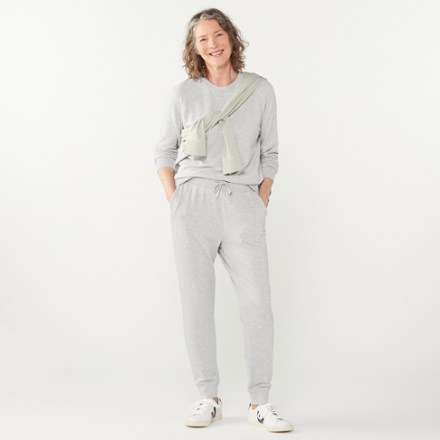 Lightweight Fleece Joggers - Women's