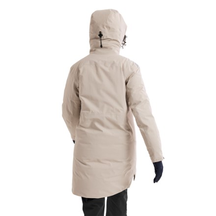 Beta Down Parka - Women's