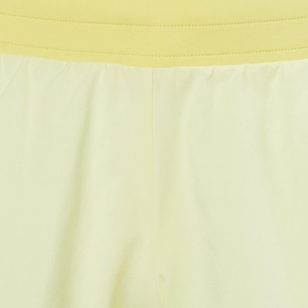 Tech Trail Shorts - Women's