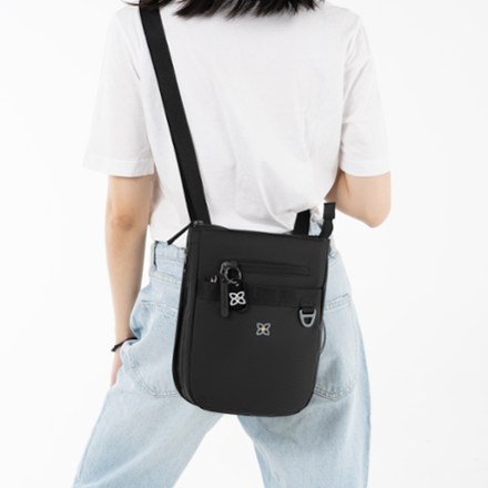 Lima Shoulder Bag - Women's