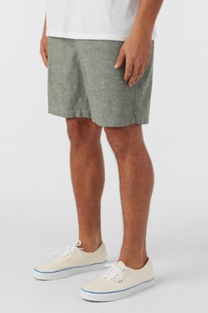 Low Key Solid 18" Shorts - Men's