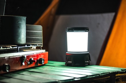 EAL50R Rechargeable Lantern