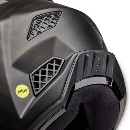 Rampage Pro Carbon Mips Bike Helmet