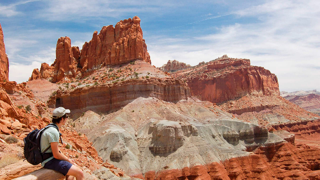 Capitol Reef & Escalante Hiking – Lodge Based