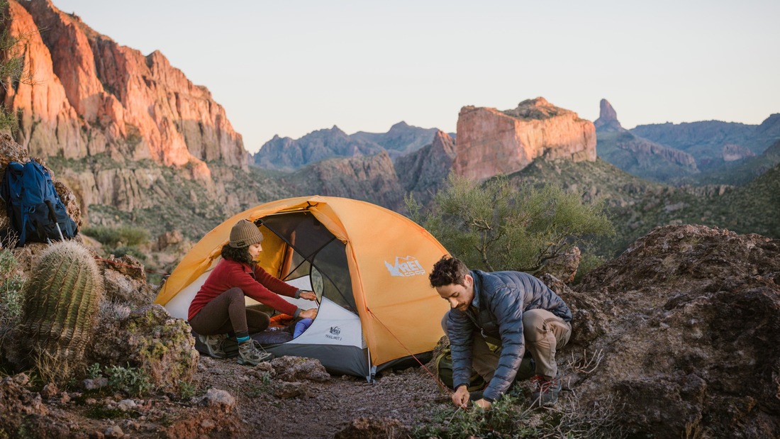 Rent a Camping pergola gear
