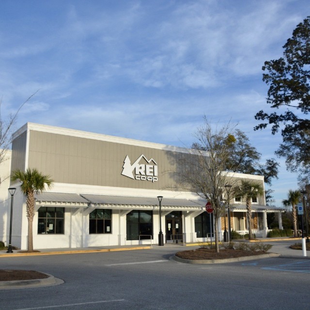 Sleepy Dog Books prepares for grand opening in downtown Mt. Pleasant