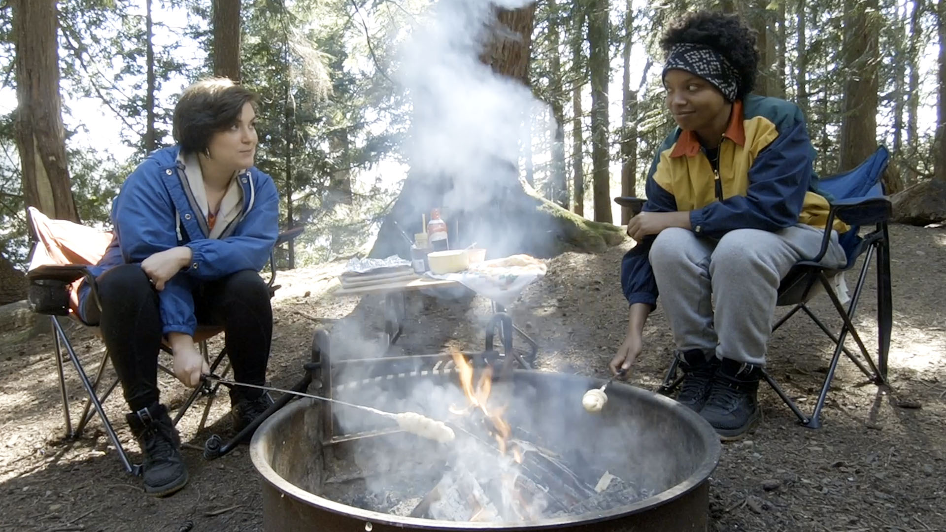 Campworthy hosts cooking sweet rolls