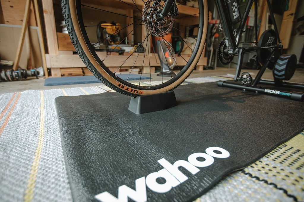 Wahoo kickr on carpet outlet