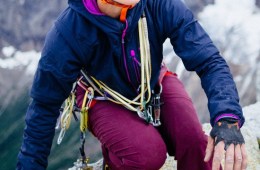 picture fo jenny abegg climbing