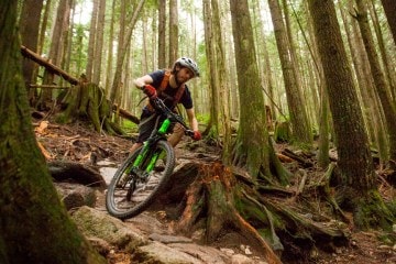 4 Questions to Ask Yourself When Fear Takes Over on the Trail