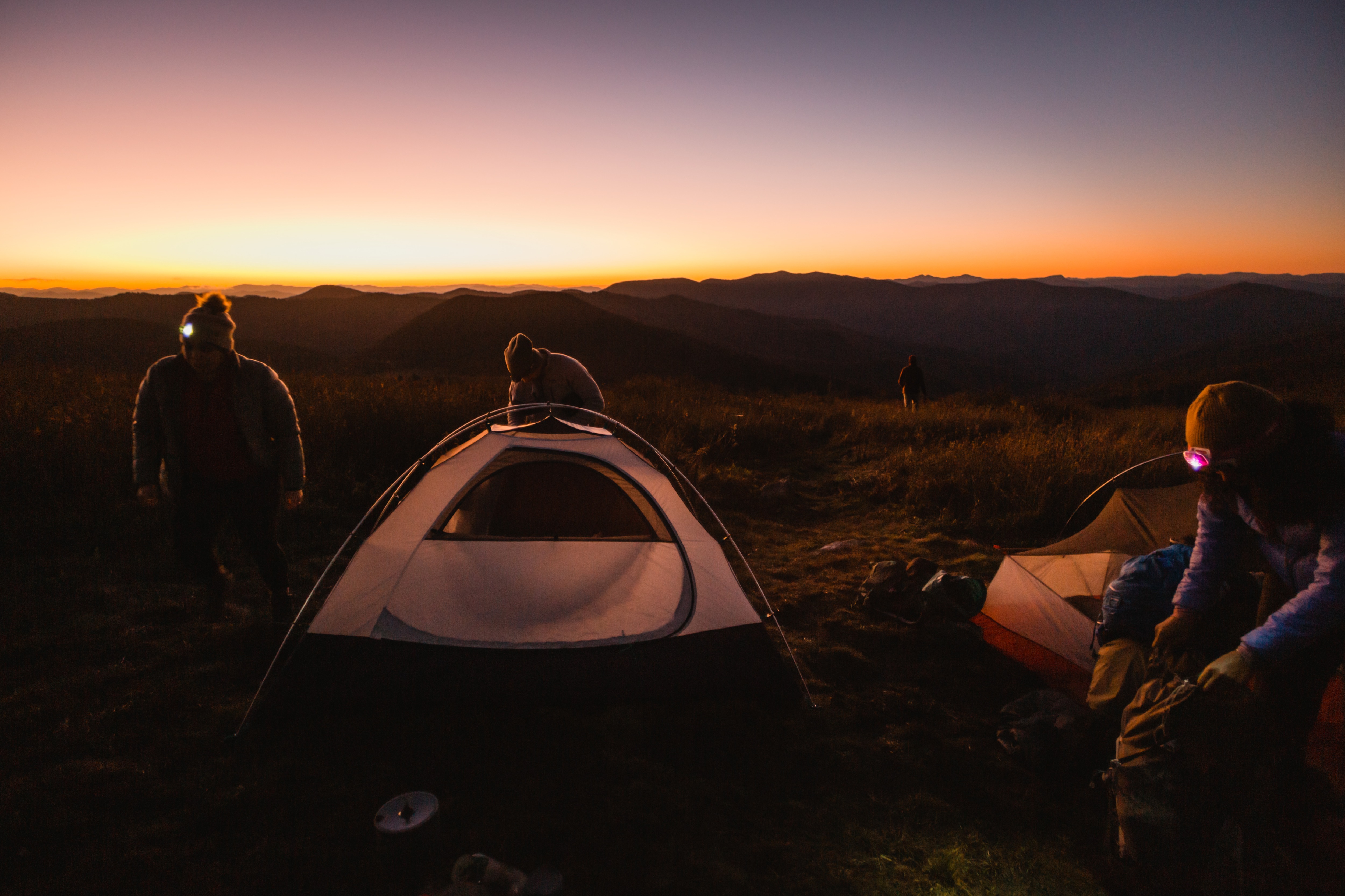 Overnight backpacking trails near me deals
