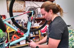 Jenny Kallista Learned to Change a Flat Tire at Age 8, Now She Trains New Mechanics