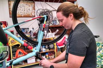Jenny Kallista Learned to Change a Flat Tire at Age 8, Now She Trains New Mechanics