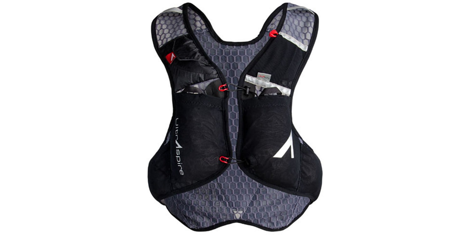 rei running vest