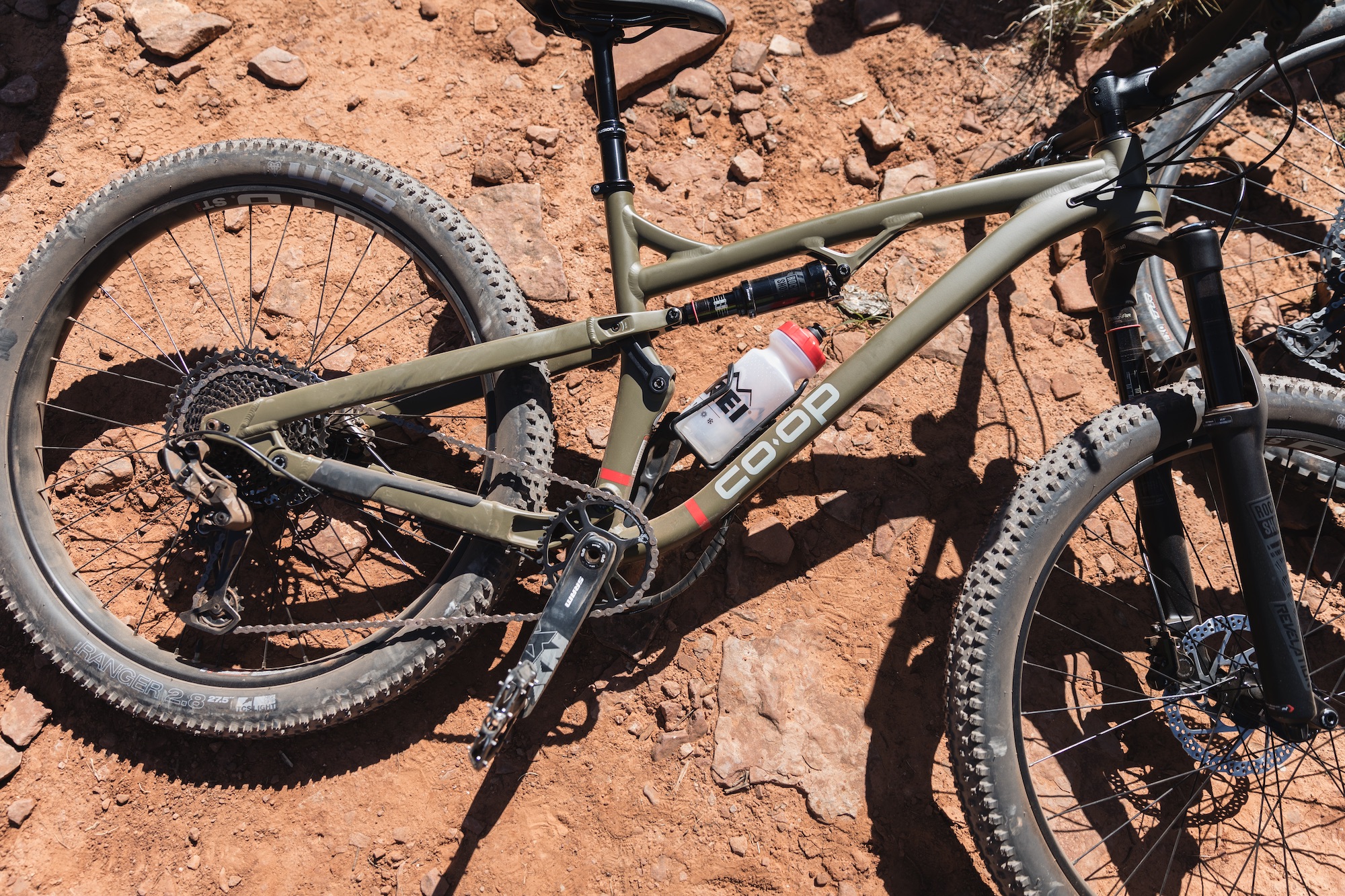 First Look Riding The New Co op Cycles DRT 3 2 REI Co op Journal first-look-riding-the-new-co-op-cycles-drt-3-2-rei-co-op-journal