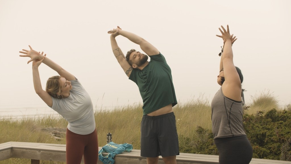 Side stretch for before running