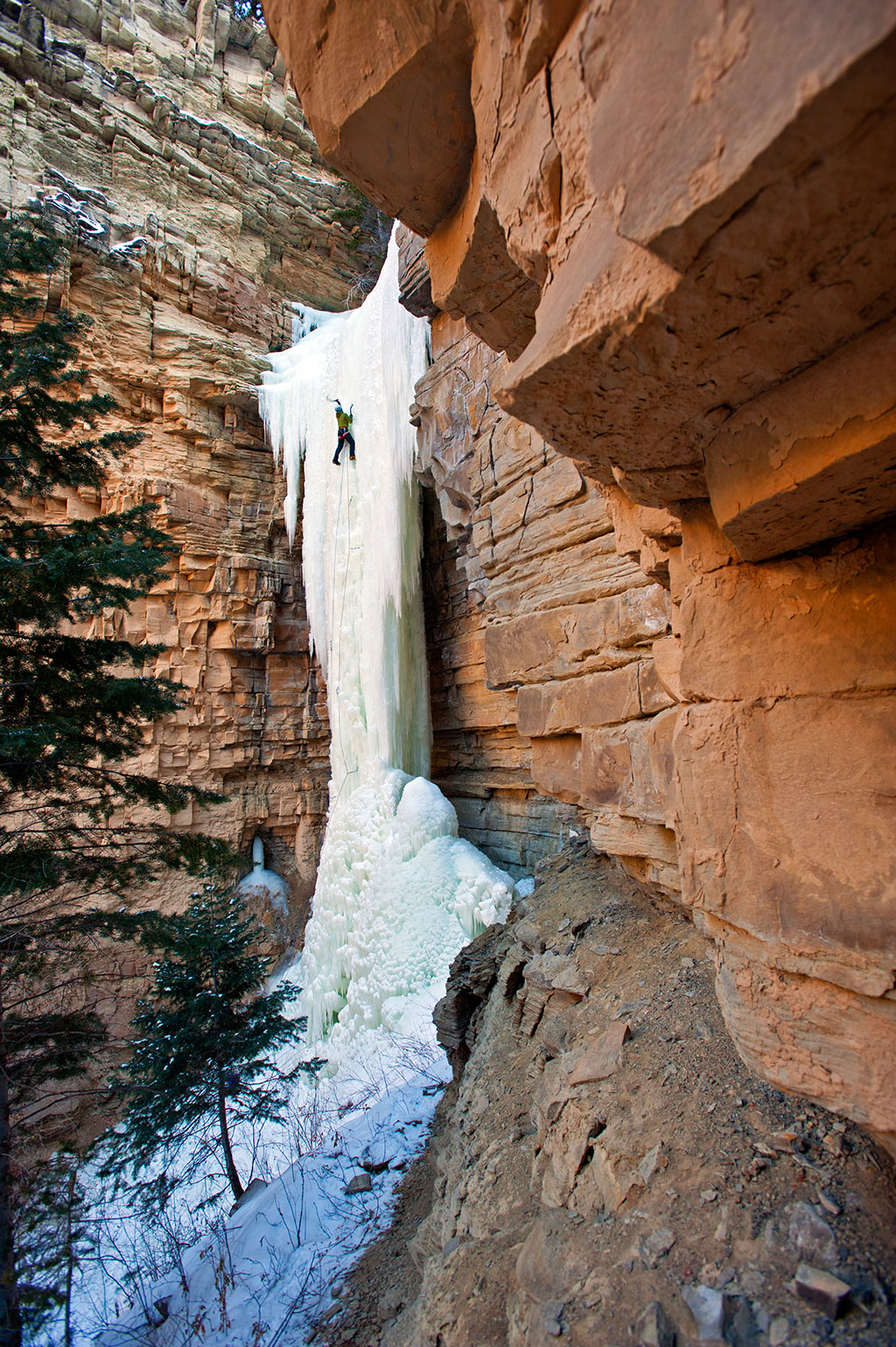 Kyle Dempster ice climbing in Utah